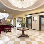 Otel Internazionale Bolonya
