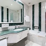 Otel Internazionale Bolonya