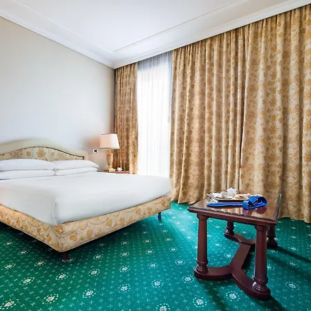 Internazionale Hotel 4*