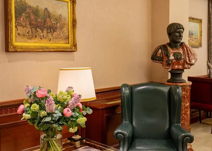 Internazionale Hotel 4*